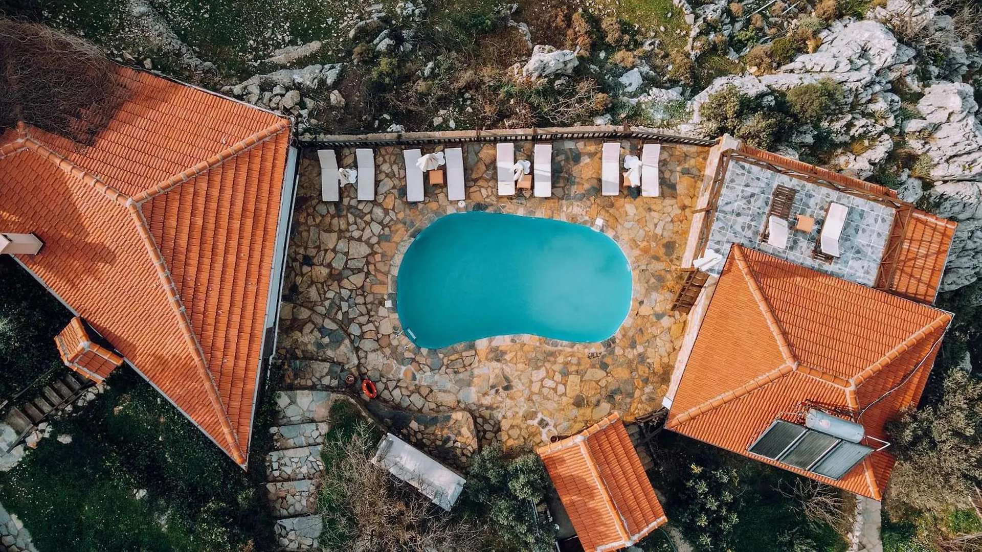 פאראליה Yediburunlar Lighthouse Boutique Hotel And Restaurant בית הארחה