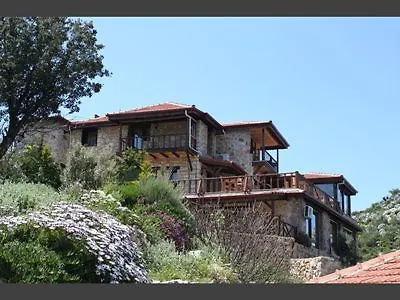פאראליה Yediburunlar Lighthouse Boutique Hotel And Restaurant בית הארחה